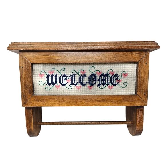 Vintage 90s Handmade Wooden Welcome Cross Stitch Shelf Rack Cottage Country - Picture 1 of 3